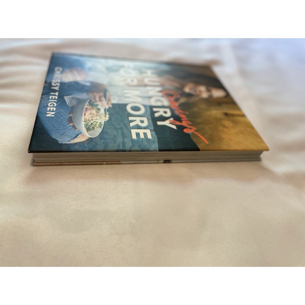 Cravings: Hungry for More by Chrissy Teigen Cookbook (2018,HARDCOVER) - Picture 4 of 5